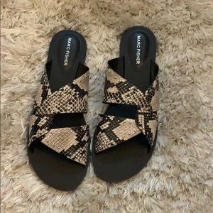 Marc fisher sandals size 9 1/2 never worn